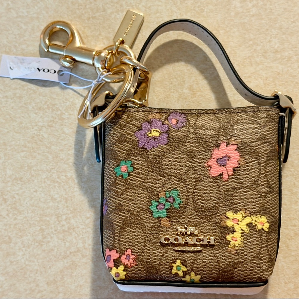 Coach Mini Bag Charm in signature canvas NWT - Picture 10 of 14
